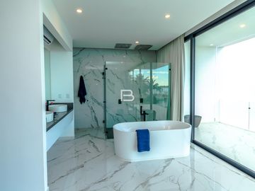 PokTaPok Casa En Venta Con Muelle