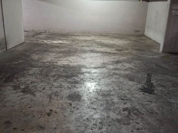 Vta Cochera en Avalos al 2100 en Villa Urquiza