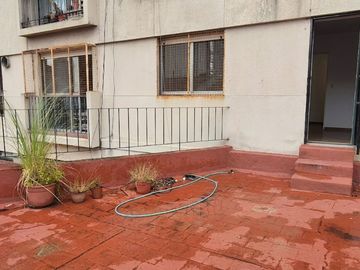 Venta 3 ambientes frente Parque Chacabuco Baulera