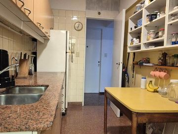 Venta 3 ambientes frente Parque Chacabuco Baulera