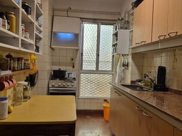 Venta 3 ambientes frente Parque Chacabuco Baulera