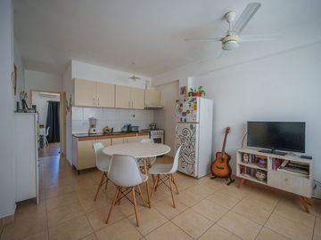 VENTA DEPARTAMENTO 2 AMBIENTES CON BALCON RAMOS