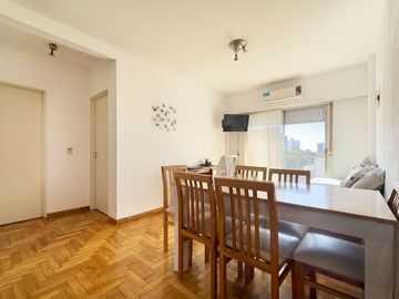 VENTA 2 AMB Ramos Mejía Centro con Balcón  Renta