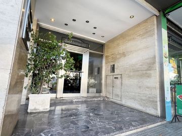 VENTA 2 AMB Ramos Mejía Centro con Balcón  Renta