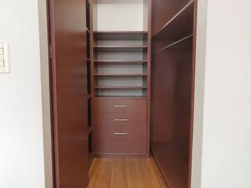 VENTA DEPARTAMENTO 2 AMBIENTES MATADEROS  PILETA