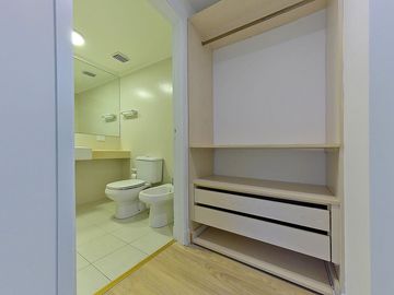 VENTA DEPTO 2 AMB COCHERA GYM SAUNA EN COLEGIALES