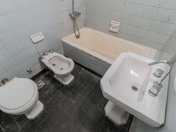 Venta departamento 2 ambientes. Palermo. Apto prof