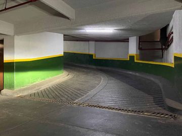 VENTA DE COCHERA FIJA EN RECOLETA