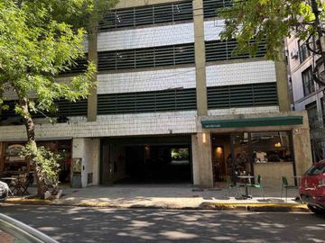 VENTA DE COCHERA FIJA EN RECOLETA