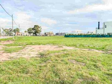 VENTA TERRENO 664 M2 CENTRAL LAGOS DE CANNING II