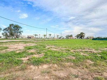 VENTA TERRENO 664 M2 CENTRAL LAGOS DE CANNING II