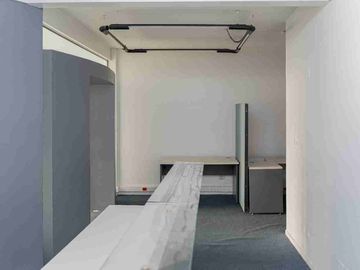 VENTA OFICINA LUMINOSA APTO CRÉDITO EN SAN NICOLAS