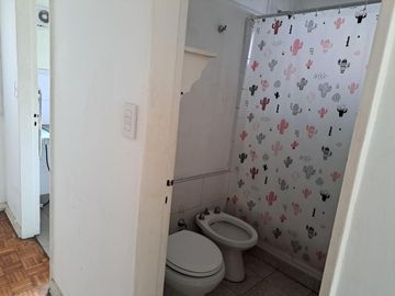 Retiroi Venta Apto Credito  con Balcon