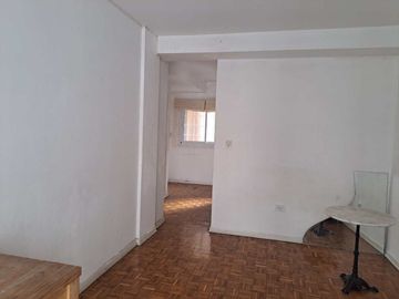 Retiroi Venta Apto Credito  con Balcon