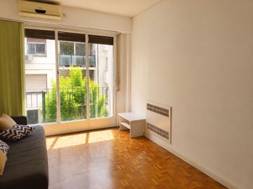 Retiroi Venta Apto Credito  con Balcon