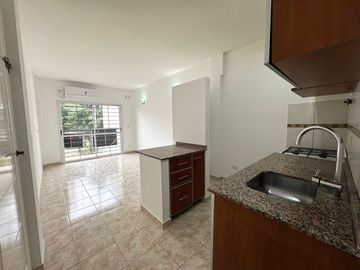 VENTA DEPARTAMENTO 2 AMBIENTES BALCON RAMOS MEJIA