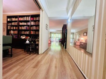 SEMIPISO EN VENTA RECOLETA 5 AMBIENTES