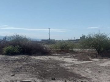 TERRENO EN BARRIO VISTAS DEL ESTE, SANTA LUCIA
