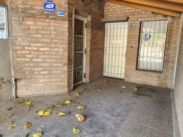 CASA DÚPLEX 3 DORMITORIOS. APTA CRÉDITO. CHIMBAS
