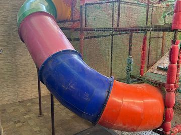 VENTA SALON DE FIESTAS-RIVADAVIA