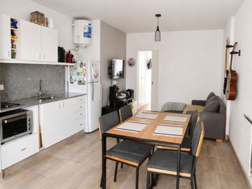 Venta Depto. 2 amb. Villa Urquiza c/ Balcón
