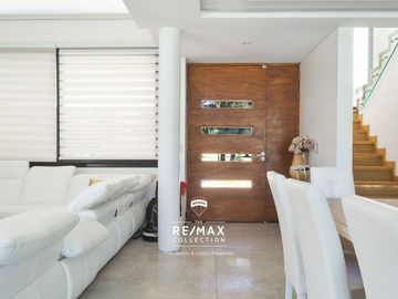CASA EN VENTA SAINT THOMAS OESTE CUOTAS PERMUTA