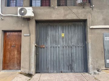 GALPON EN VENTA MAS 2 DEPTOS 2 AMB ISIDRO CASANOVA