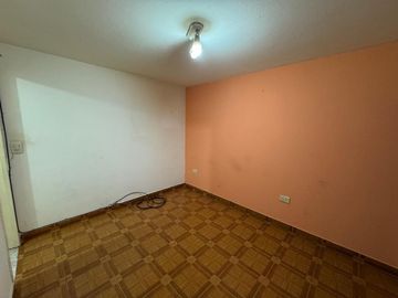 GALPON EN VENTA MAS 2 DEPTOS 2 AMB ISIDRO CASANOVA