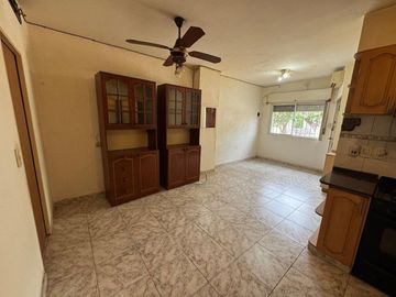 GALPON EN VENTA MAS 2 DEPTOS 2 AMB ISIDRO CASANOVA