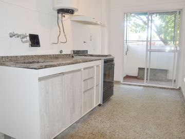 VENTA DEPTO. 3 AMB. VILLA PUEYRREDÓN CON BALCÓN