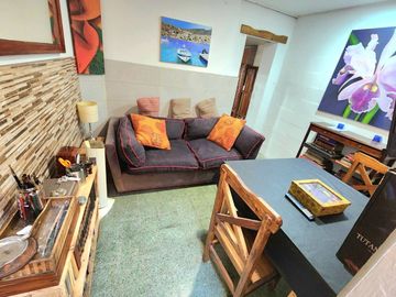 CASA PH PB FRENTE 4 DORM 8 AMB GRAN PATIO SAAVEDRA