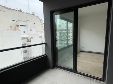 Venta departamento tres ambientes caballito