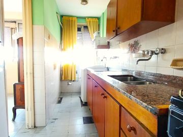 3 AMBIENTES LUMINOSO EN LINIERS – OPORTUNIDAD