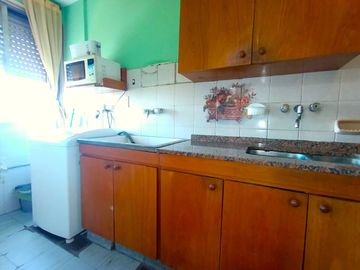 3 AMBIENTES LUMINOSO EN LINIERS – OPORTUNIDAD