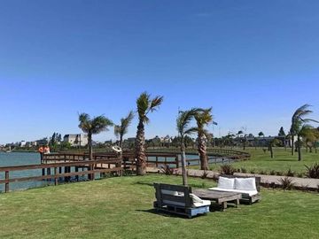 LOTE EN VENTA EN LAGOS DE CANNING 2