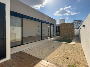 CASA DE UNA PLANTA EN VENTA EN PRIVADA ARBELIA