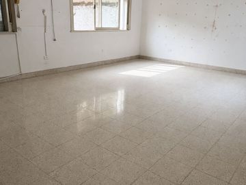 Venta Casa 5 ambientes en Vicente Lopez cochera