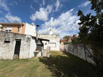 Venta Casa 5 ambientes en Vicente Lopez cochera