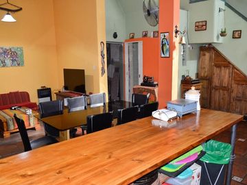 VENTA PH 4 AMB CON PATIO/ SIN EXPENSAS!