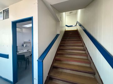Avellaneda - Edificio/Centro médico ambulatorio