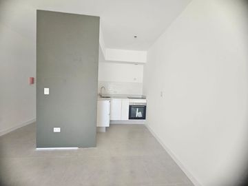 VENTA MONOAMBIENTE ESTRENAR CON TERRAZA NUÑEZ