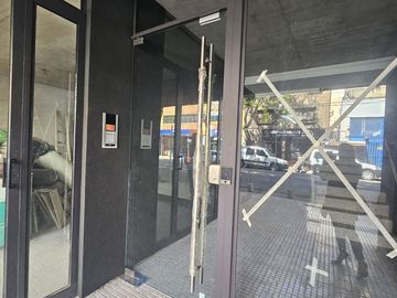 VENTA MONOAMBIENTE ESTRENAR CON TERRAZA NUÑEZ
