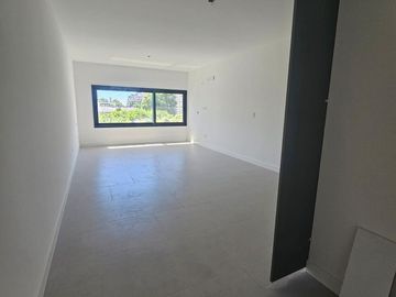VENTA MONOAMBIENTE ESTRENAR CON TERRAZA NUÑEZ