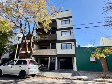 VENTA MONOAMBIENTE CON PATIO MATADEROS