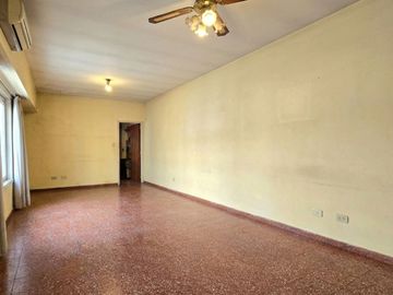 VENTA PH 5 AMBIENTES PATIO VILLA DEL PARQUE