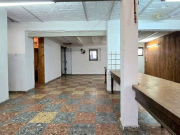 CASA 5 AMBIENTES GARAGE PARQUE PILETA Y TERRAZA