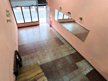 LOCAL COMERCIAL  VILLA REAL 77 METROS TOTALES