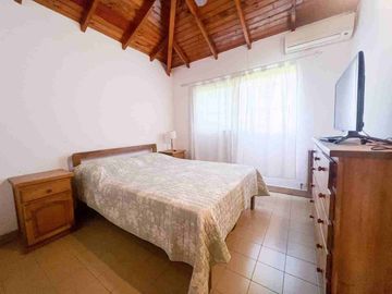 CASA QUINTA 5 AMBIENTES CON PILETA EL REMANSO