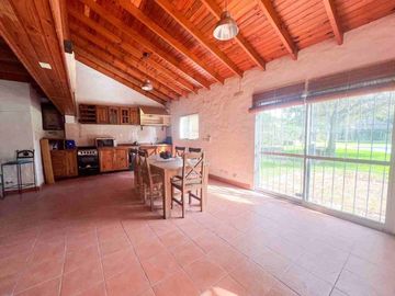 CASA QUINTA 5 AMBIENTES CON PILETA EL REMANSO