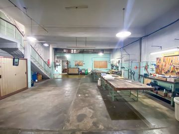 VENTA DEPOSITO 420 METROS DEPARTAMENTO VILLA REAL